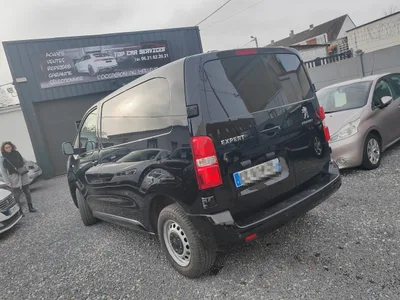 Devanture de Top Car Services