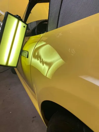 Devanture de SCHÖNES AUTO