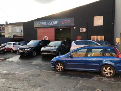 Devanture de Carrosserie GTO