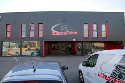 Devanture de LA CARROSSERIE ST CLEOPHAS