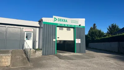 Devanture de DEKRA contrôle technique Couzeix