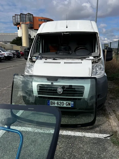 Devanture de FRANCE VITRAGE STORE