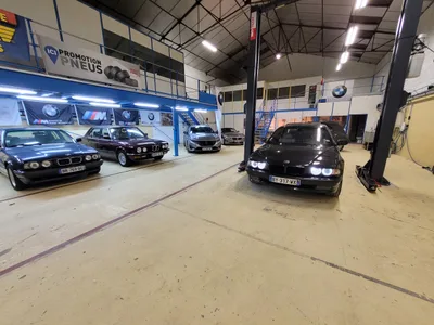 Devanture de Garage _ Clée