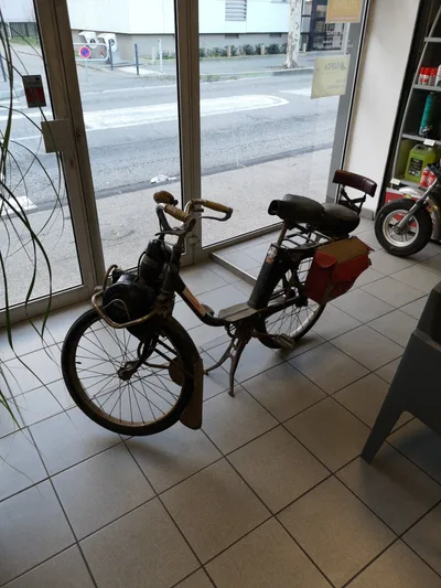 Devanture de GARAGE SARKIS