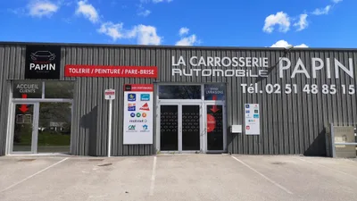 Devanture de CARROSSERIE PAPIN - ROCHE SUR YON