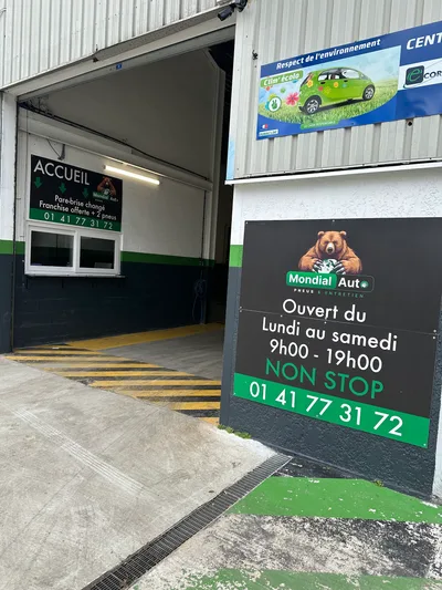 Devanture de Mondial Auto Pneus 94