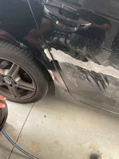 Devanture de MF Auto