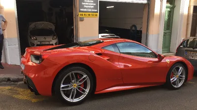 Devanture de Garage de Provence - Expert Automobile Cannes