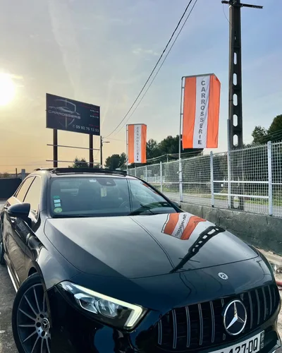 Devanture de Carrosserie Napollon