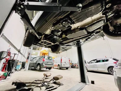 Devanture de Garage Rollin