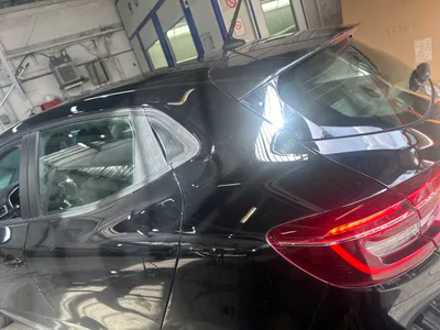 Devanture de D CAR ATELIER