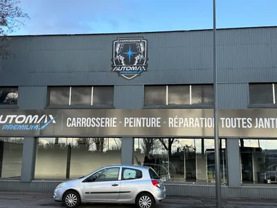 Devanture de CARROSSERIE AUTOMAX PREMIUM