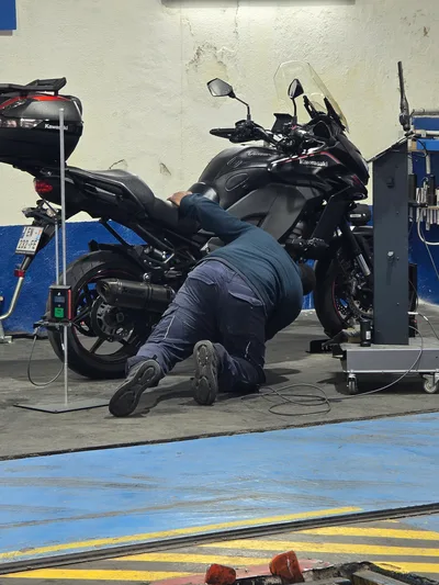 Devanture de Sécuritest Contrôle Technique Auto & Moto Marseille 15 Bougainville