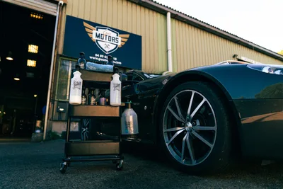 Devanture de Gus Motors