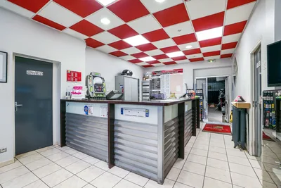 Devanture de GARAGE CLAUDEL