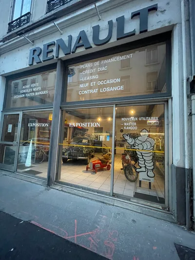 Devanture de GARAGE PIEGAY
