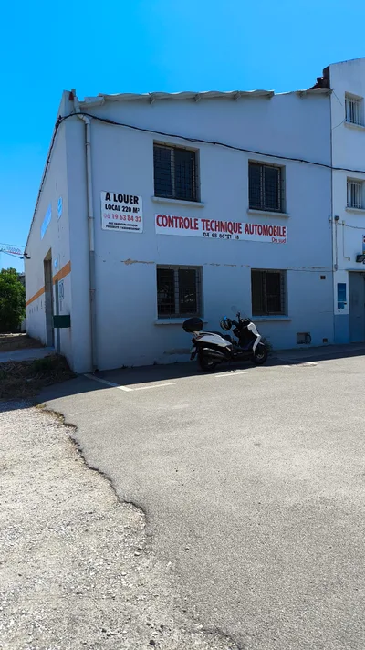 Devanture de Contrôle technique automobile du sud - Perpignan