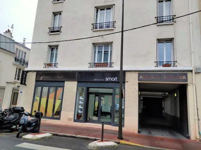 Devanture de Espace Auto.