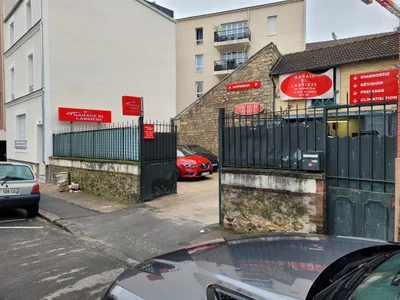 Devanture de Garage BL Labriere
