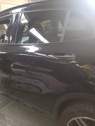 Devanture de Carrosserie de la Fraternité