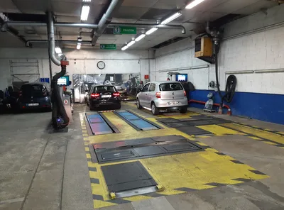 Devanture de Sécuritest Contrôle Technique Automobile Lyon 6 Vauban Garibaldi