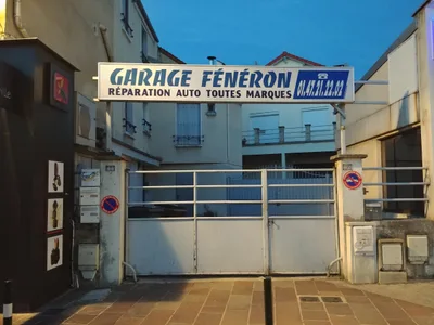 Devanture de Garage Fénéron
