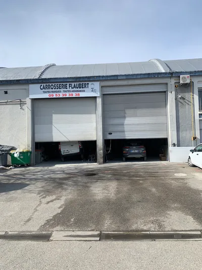 Devanture de Carrosserie Flaubert
