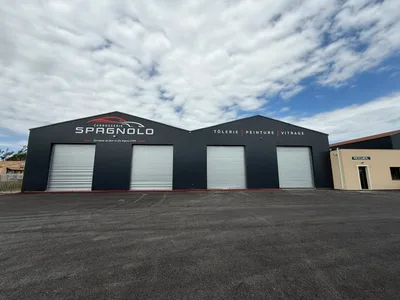 Devanture de CARROSSERIE SPAGNOLO SAUVIAN