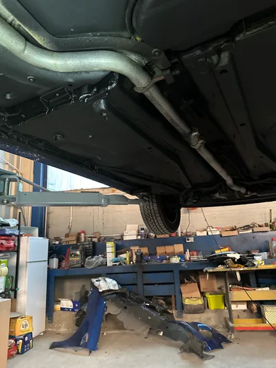 Devanture de Mazzotta Carrosserie