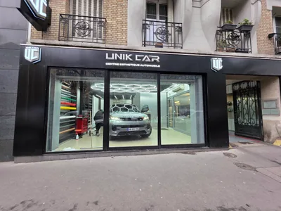 Devanture de UNIKCAR BOULOGNE