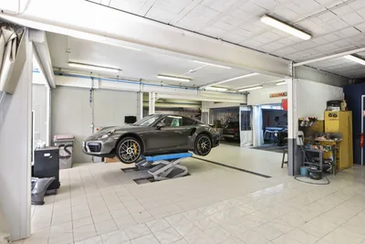 Devanture de CARROSSERIE SÉBASTIEN