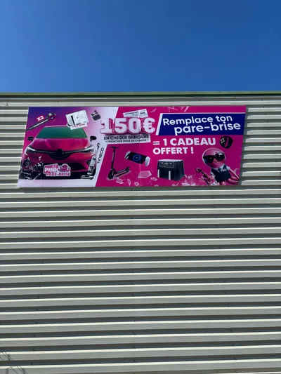 Devanture de Pink Pare-Brise Marguerittes - Nîmes