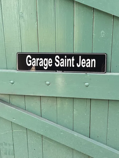 Devanture de Garage Saint Jean