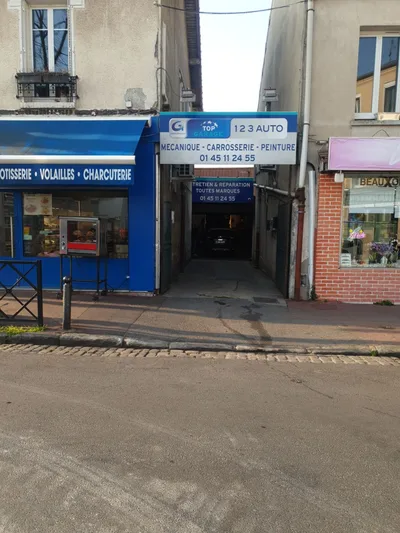 Devanture de GARAGE 123 AUTO