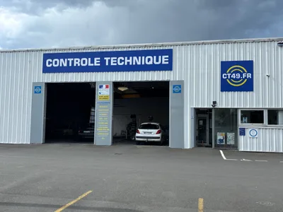 Devanture de CT49 Angers Orgemont