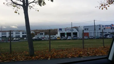 Devanture de Point Auto Service