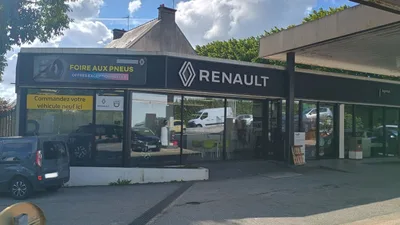 Devanture de GARAGE CHAUMEREUIL LORIENT