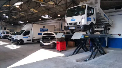 Devanture de PCC Provence Car Center