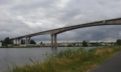 Devanture de Garage du Viaduc