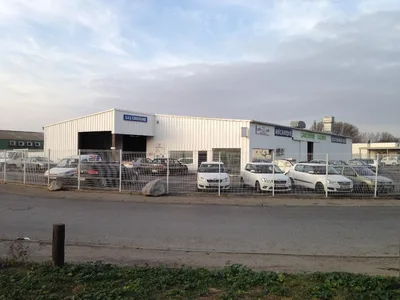 Devanture de CARROSSERIE Emorine