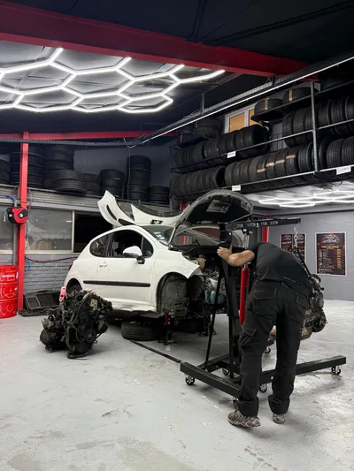 Devanture de GARAGE AUTOVIBE