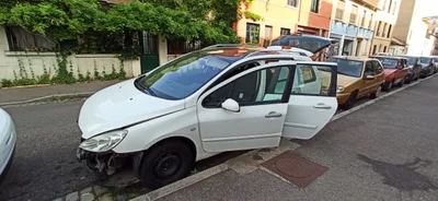 Devanture de Carrosserie Corzani