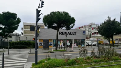 Devanture de Renault Europ'Garage