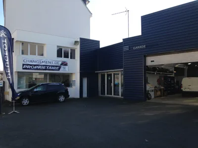 Devanture de VM Automobiles
