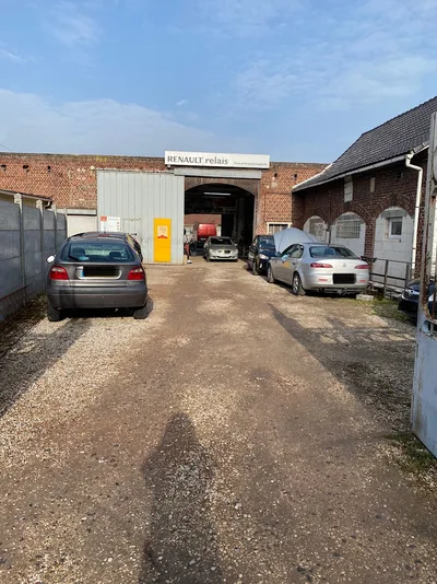 Devanture de Garage Boeynaems