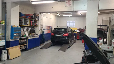 Devanture de Garage de la Forêt Noire