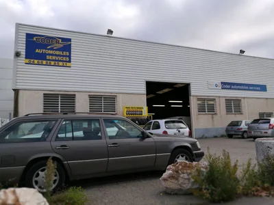Devanture de Carrosserie Coder