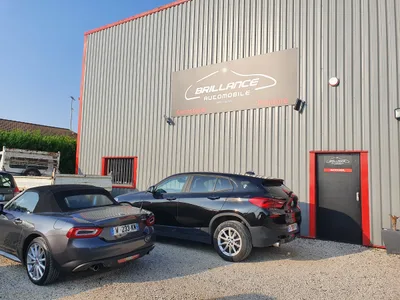 Devanture de Brillance Auto