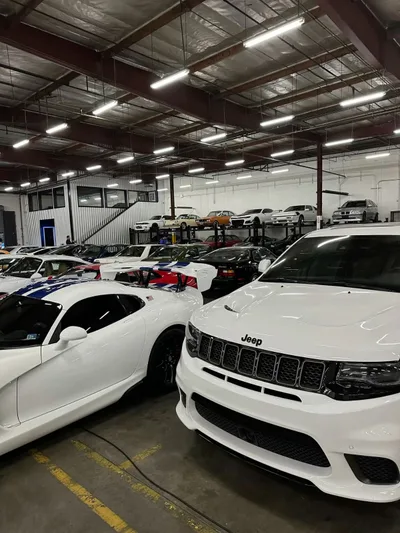 Devanture de Garage CM Automobiles