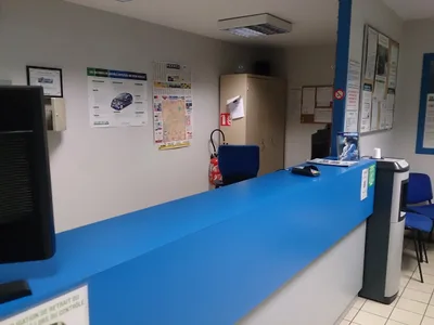 Devanture de Sécuritest Contrôle Technique Automobile RENNES